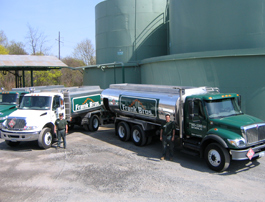 storage-facility-trucks.jpg